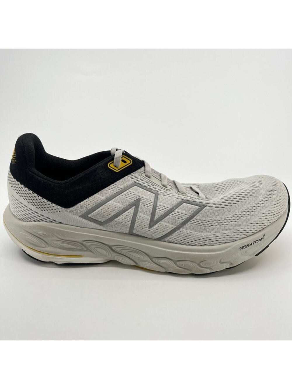 New Balance Fresh Foam X 860v14 Mens Size 11 Gray Black Running Shoes Sneakers